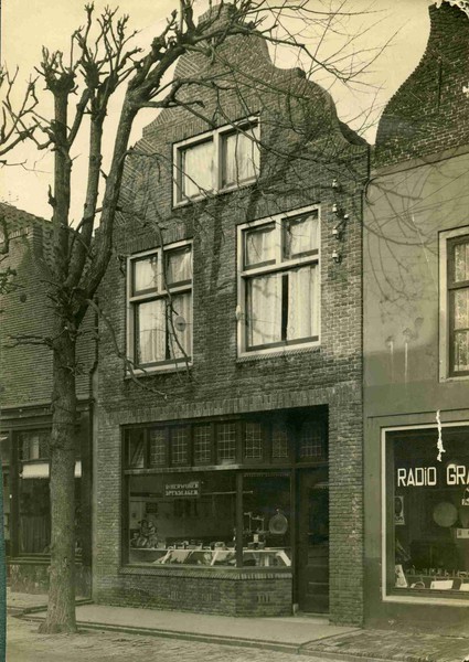 Dorpsstraat 66 ca 1925 2