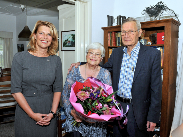 Echtpaar Van Veen Louwe Kooymans 60 jaar 300dpi 0005