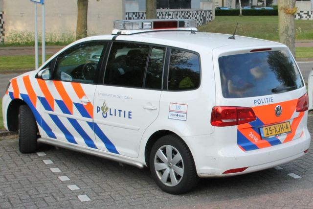 politie auto 13