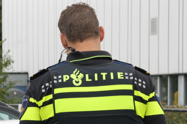 politie uniform 10