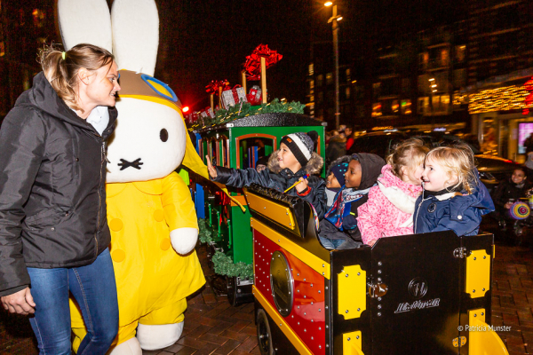 Kerstparade Oosterheem Zoetermeer Foto Patricia Munster 001