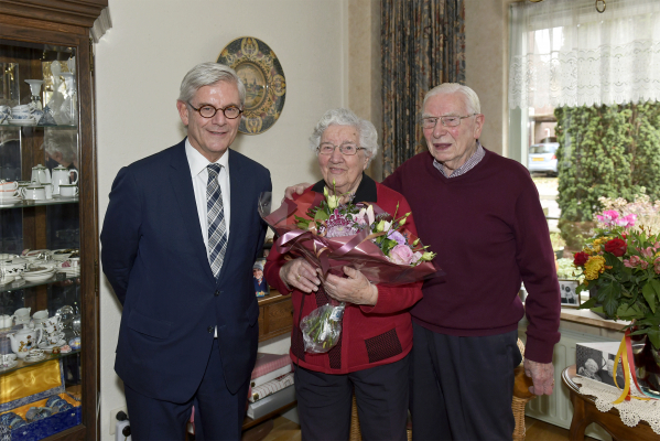 Echtpaar Van der Tas Gelderblom 65 jaar 300dpi 0014