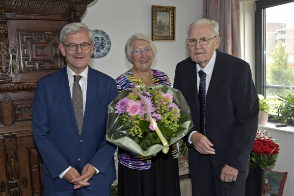 Echtpaar Zandhuis Klok 60 jaar 300dpi 0003