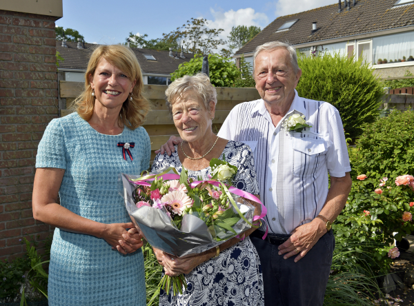 Echtpaar Bakker Mansveld 60 jaar 300dpi 0006