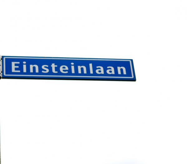 Einsteinlaan11