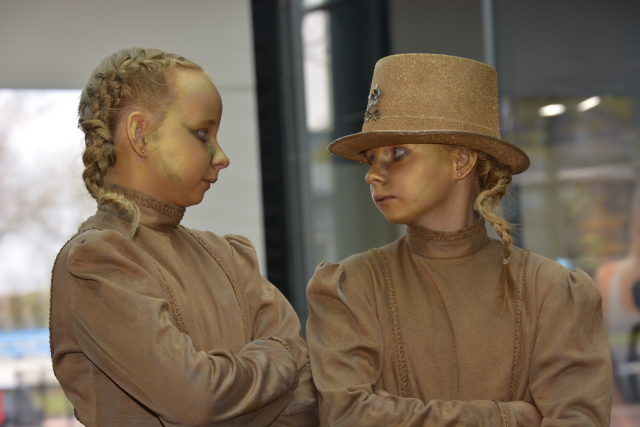 20190414 Kids Living Statues Festival GVW 9301