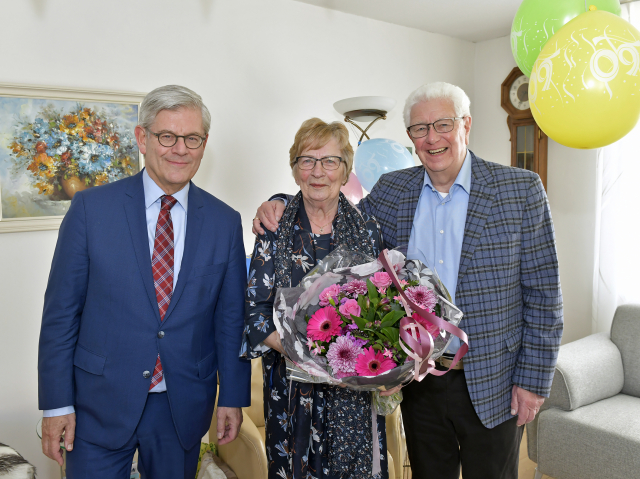 Echtpaar Van t Hof Goosen 60 jaar 300dpi 0019