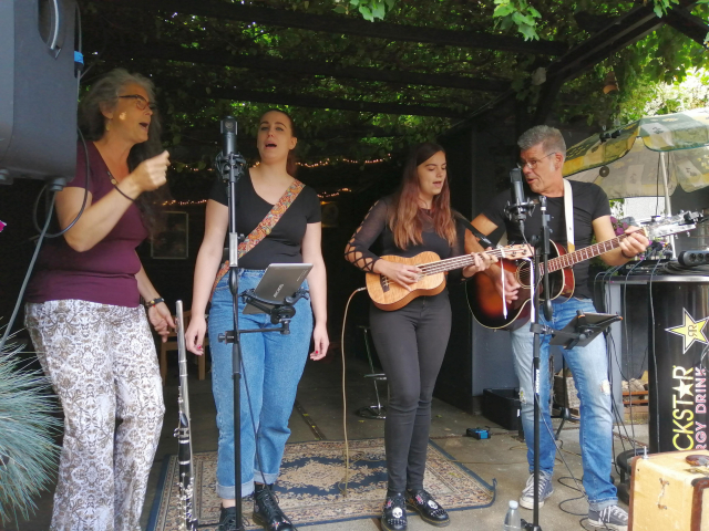 2019 08 18 Live op het Terras 16