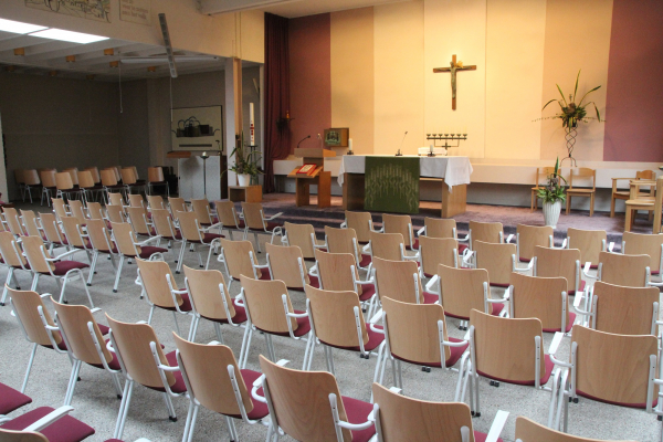 interieur kerk doortocht