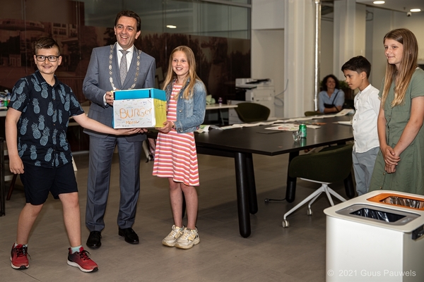 onthulling kunstwerk kinderen in tijd van corona 01