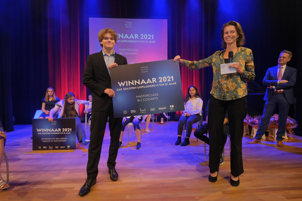 Young Music Talent winnaar Casper Bleichrodt