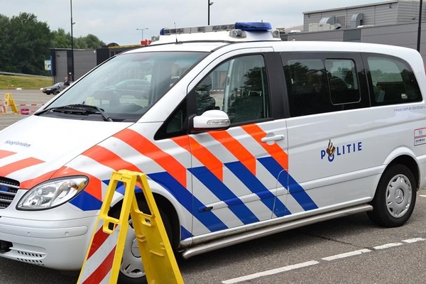 politie auto 9