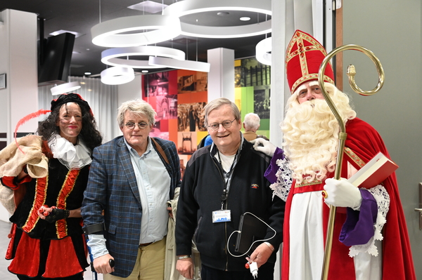 Sint in Zoetermeerse gemeenteraad 1