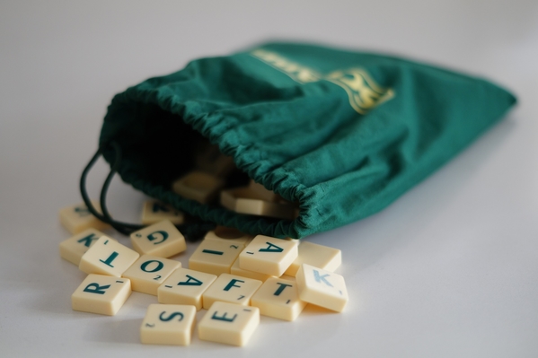 scrabble tiles g4b48eafed 1920