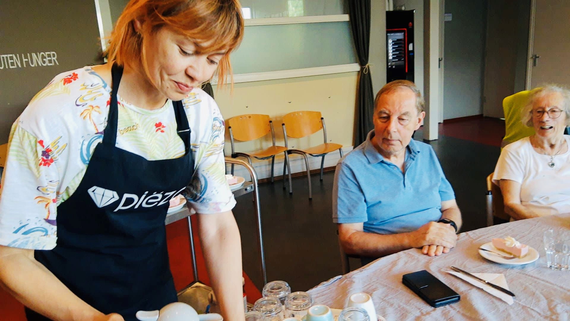 Restaurantavond bij inZet voor en door wijkbewoners foto Piëzo