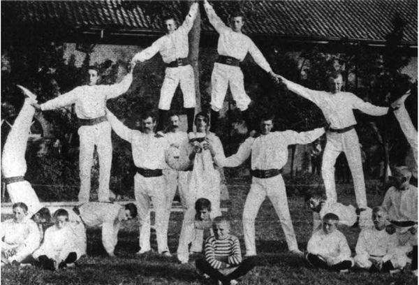 Pro Patria tijdens Oranjefeest in 1911