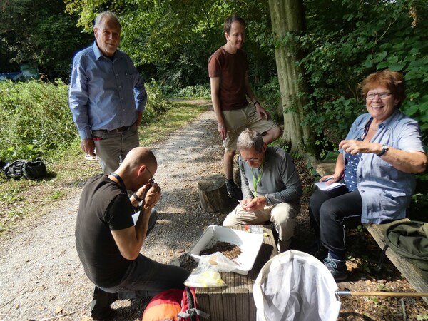 Op onderzoek in de Natuurtuin 4