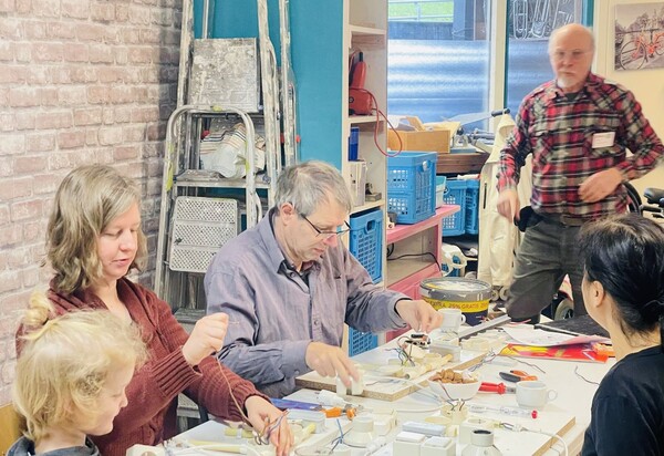 Doe mee met de cursus Klussen in huis foto Stichting Piëzo