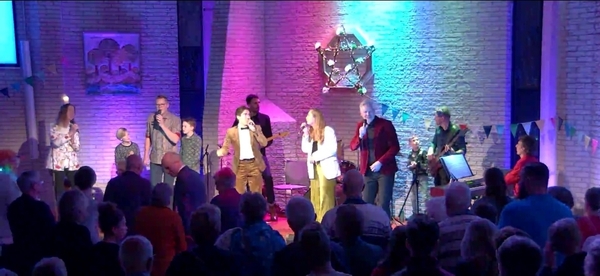 foto van de band Top2000 kerkdienst 2025 1