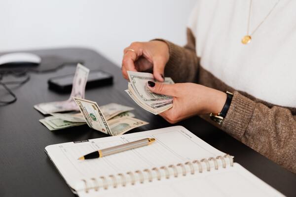 geld tellen pexels
