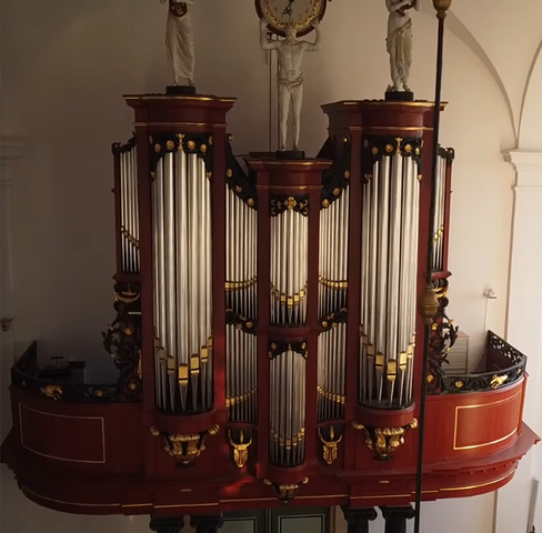 Foto 2 orgel OK Zm drone 1 copy