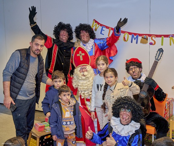 Groot Sint en Pietenfeest bij Piëzo en Stichting Rotary Zegwaart fotograaf Leon Koppenol