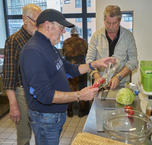 Vrijwillige kok gezocht voor mannenkooklessen fotograaf Leon Koppenol