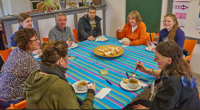Wandelen en lunchen bij Wijktuin Noordhove fotograaf Leon Koppenol