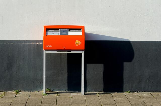 pexels jan van der wolf PostNL brievenbus