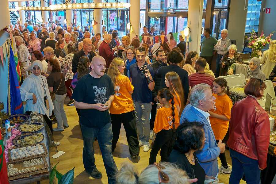 090 Piëzo 20 jaar stadstheater fotograaf Leon Koppenol VERKLEIND