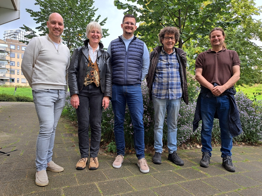 Raadsleden bezoeken burgerinitiatief Motion park