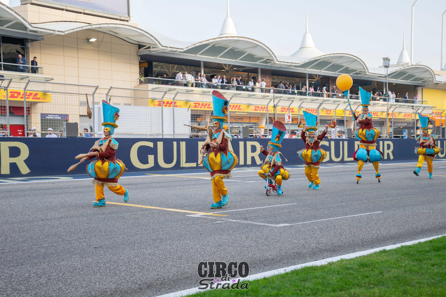 Circo di Strada 4 Grid parade