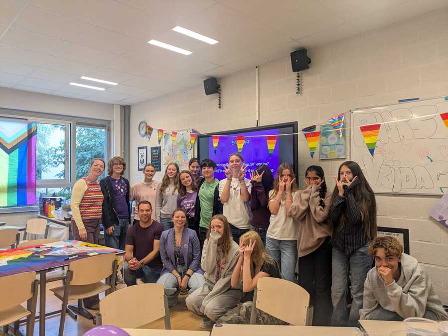 Foto Paarse Vrijdag Alfrink