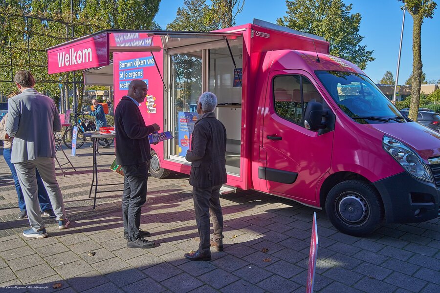 Laatgeengeld liggen bus2 12 10 26