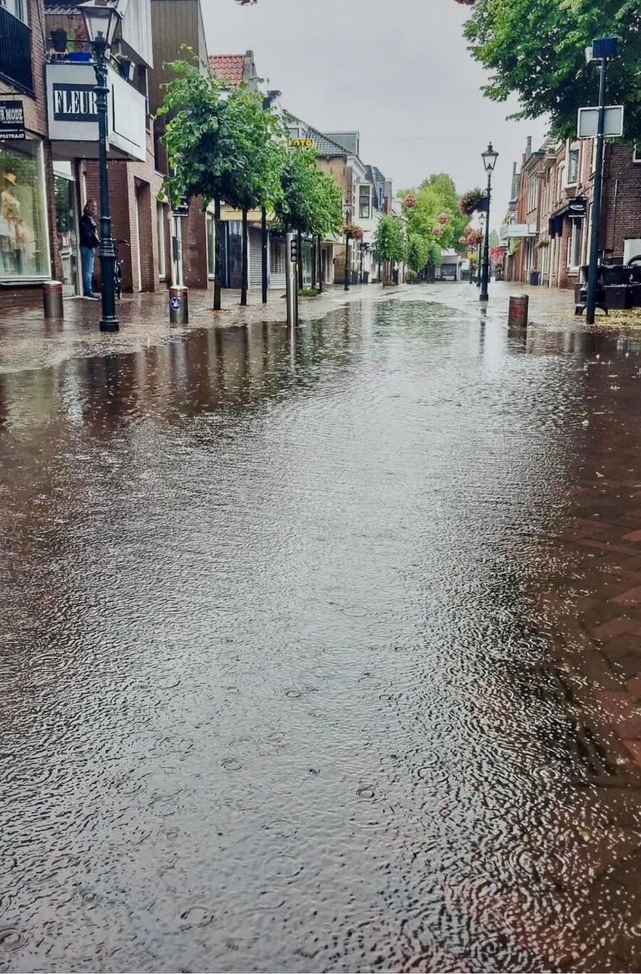 Ondergelopen Dorpsstraat