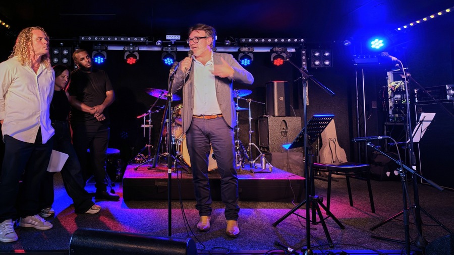 Cultuurkantine XL trapt cultureel seizoen Zoetermeer af