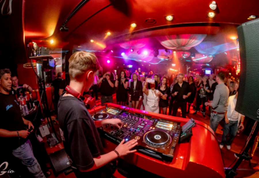 DJTLD draaien