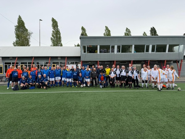 Zoetermeer Oldstars wint Kidscare Kenia-toernooi