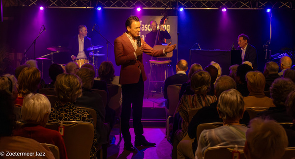 Zm Jazz 3 E v Erkelens