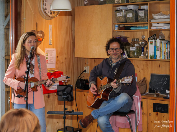 Gluren bij de buren3 H Heemskerk