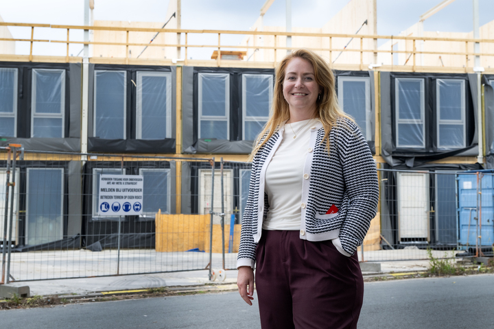 “We hebben gekozen voor een houten constructie vanwege het duurzame karakter”, vertelt Sarah Lamers, projectontwikkelaar van De Goede Woning.