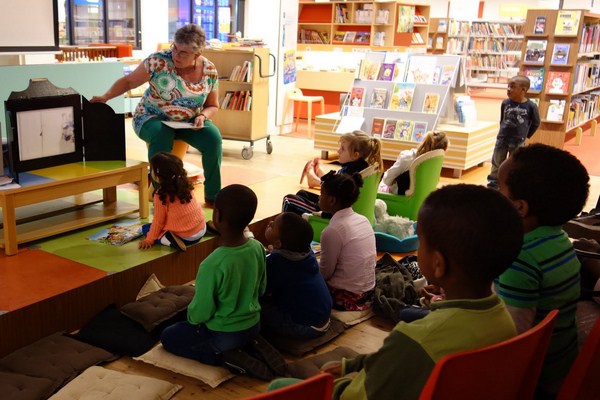 Voorlezen Hfd Bibliotheek-01