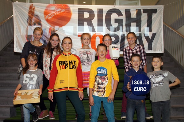 Right to play met bedrag