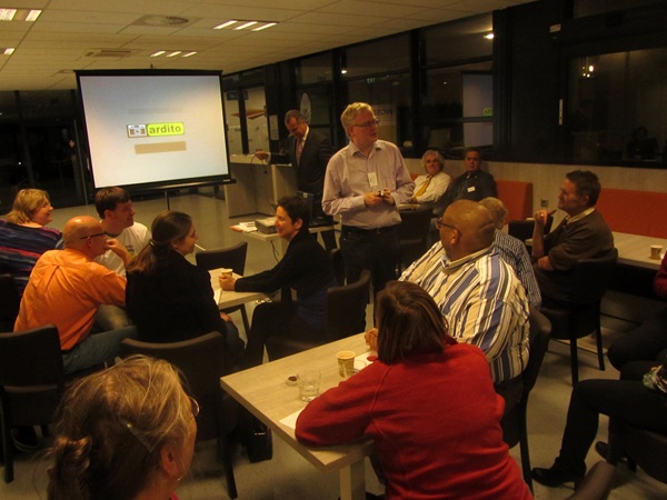 Workshop Jan Evert Zondag aan vrijwilligersorg in Ter Zake - foto Rob Verbunt