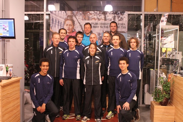 Initial Running Team met trainers en sponsors