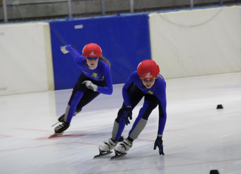 KNSB Cup shorttrack 15-11 Silke van Riel en Kjeld Vloemans