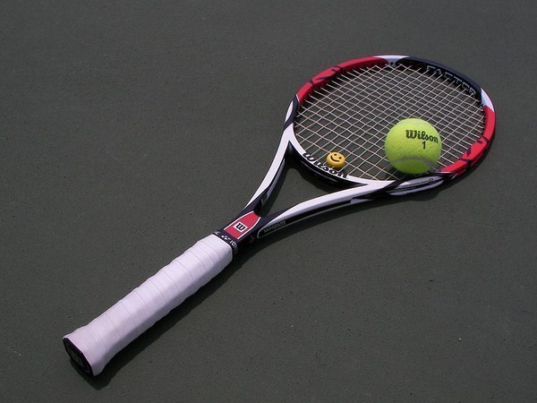 Tennisracket-en-bal