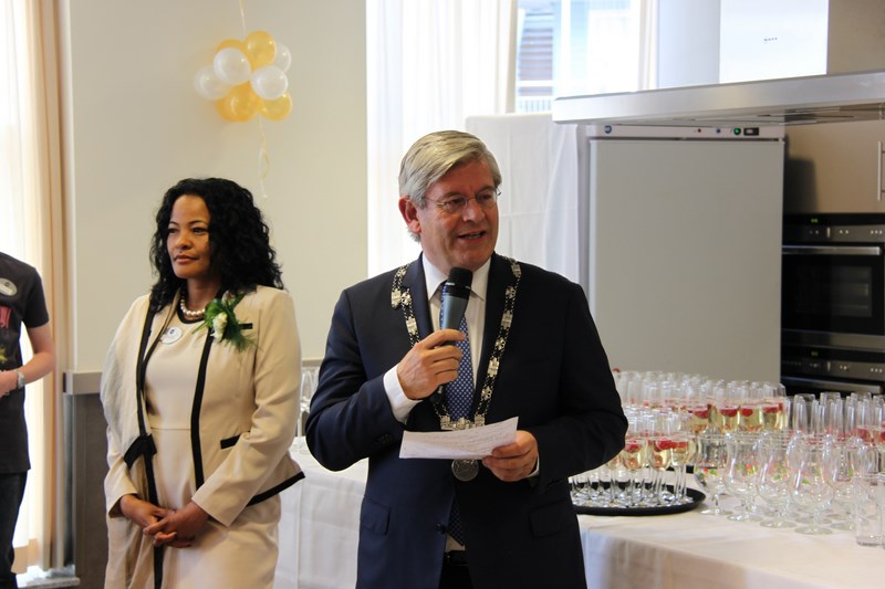 Housewarming Oosterheem Burgemeester Aptroot PERS