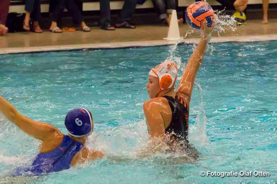 waterpolo dames22-1